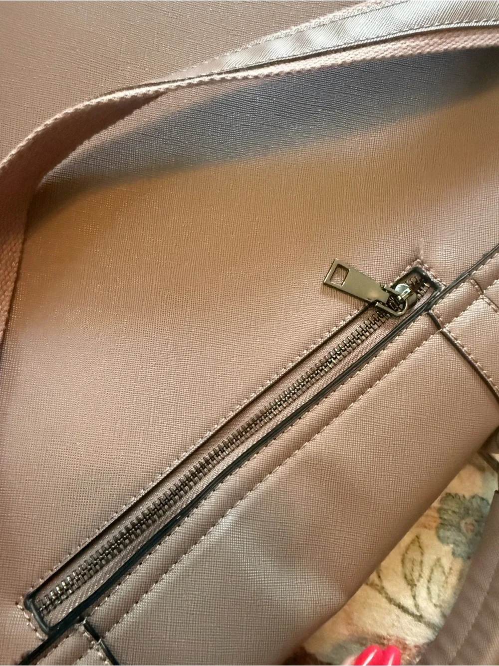 EaseGave Laptop Tote Briefcase Work Bag Blush Pink Excellent Condition